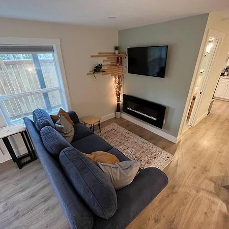Modern Studio With Soft Tub And Mountain Views - Ratcliffe Guest Suite Duncan Dış mekan fotoğraf