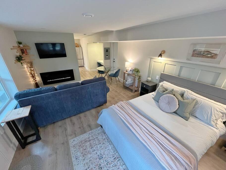 Modern Studio With Soft Tub And Mountain Views - Ratcliffe Guest Suite Duncan Dış mekan fotoğraf